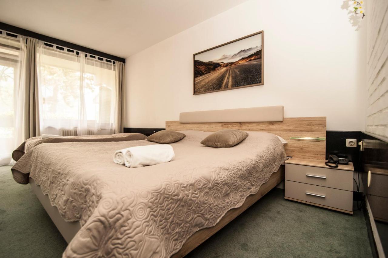 Hotel Faraon Celje Bagian luar foto